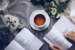 Teetasse mit aufgeschlagenem Buch © Pixabay, CCO