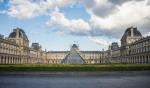 Louvre Gebäude © Leonhard Niederwimmer, Pixabay