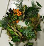 Herbstkranz mit bunten Naturmaterialien © Susanne Polziehn