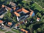 Blick auf das Kloster Heiligkreuztal von oben © Kloster Heiligkreuztal Blick auf das Kloster Heiligkreuztal von oben © Kloster Heiligkreuztal
